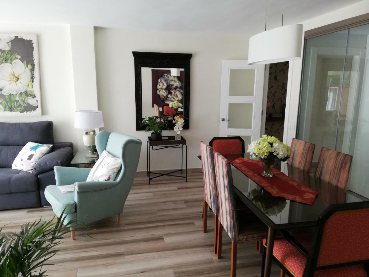 Apartamento Aurora Málaga Exteriör bild